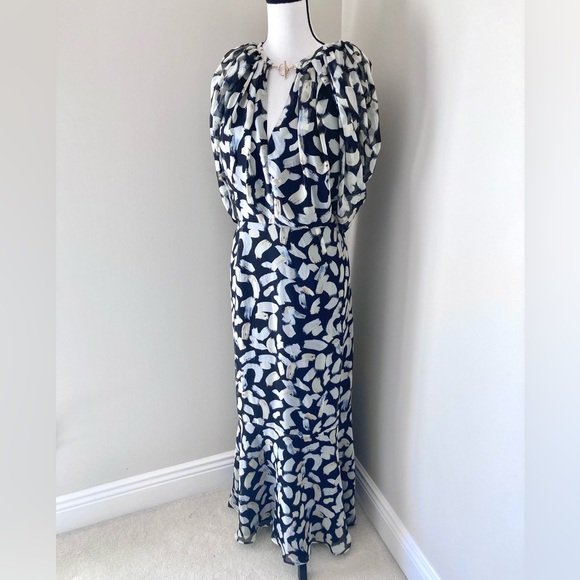 NWT Eloquii Chiffon Ruched Maxi Dress Size 18 - Picture 6 of 11